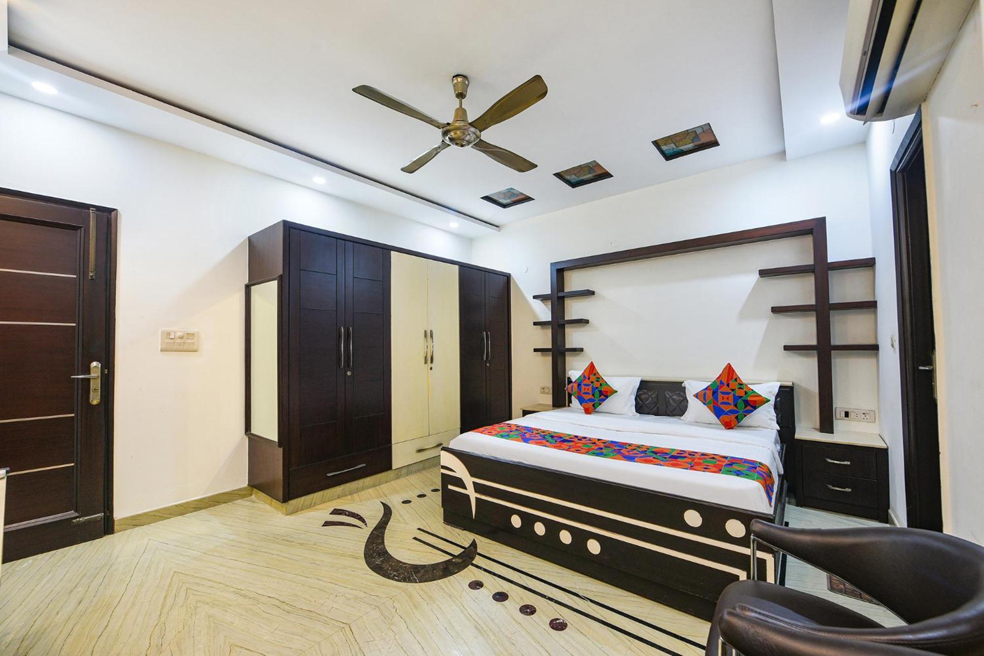 Fabhotel Rudraksh Residency