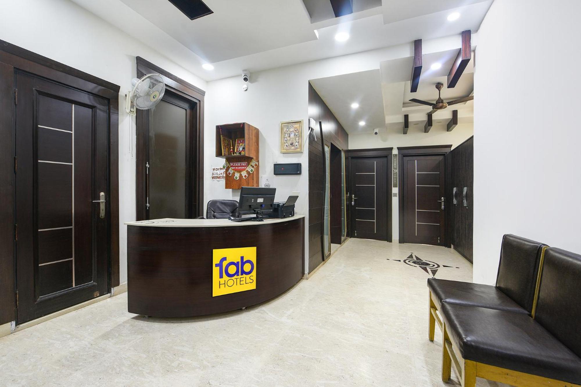 Bed & Breakfast Fabhotel Rudraksh Residency New Delhi